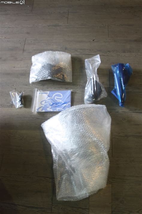 [開箱] 2014 YAMAHA YZF-R1 Race Blu - Mobile01