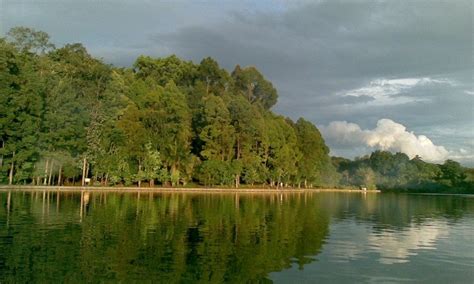Situ Gede: Legenda dan Keindahan Kota Tasikmalaya - Laman 2 dari 2 ...