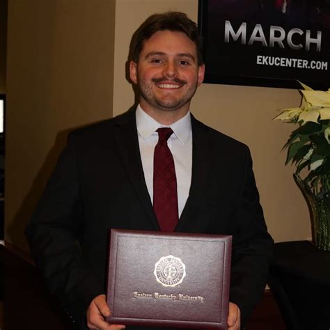 This past Thursday (12/05), I graduated with a Bachelor’s in Buisness ...