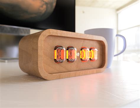 Ламповые часы «Mars» — LeFutur.ru