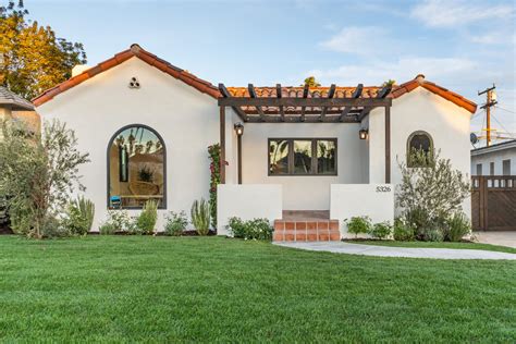 Picture Perfect 3Bed/2Bath Spanish Bungalow in Windsor Hills By Hello ...