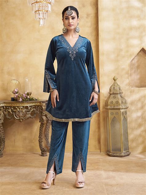 Velvet Embroidered Bell Sleeve Co-ord Set in Navy Blue – Kaftanize