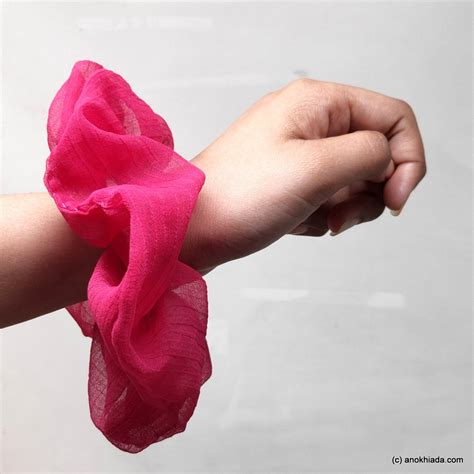 Anokhi Ada Handmade Fabric Scrunchie for Girls and Women (15-207 Scrun ...