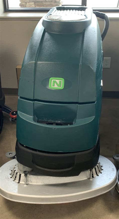 Used 32” Nobles Walk Behind Floor Scrubber (RENTAL) – etjsm.com