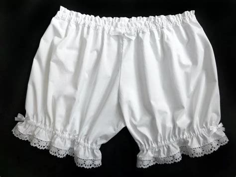 bloomer outfit || vintage fashion || mina le || victorian outfits ...