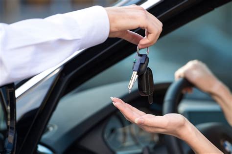 The Advantages Of Self-Drive Car Rental Industry - ECO Mobility