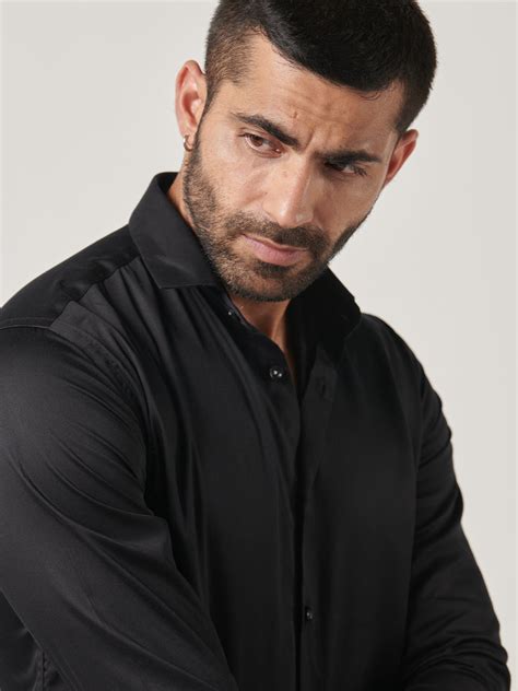 Mr Button | Men's Fashion Clothing - Buy Menswear Online at Best Price ...