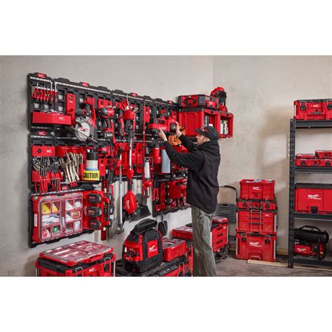 PACKOUT™ Compact Wall Plate | Milwaukee Tool