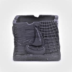 Inara Creation Boat Design Ashtray Black Polyresin Ashtray Price in ...