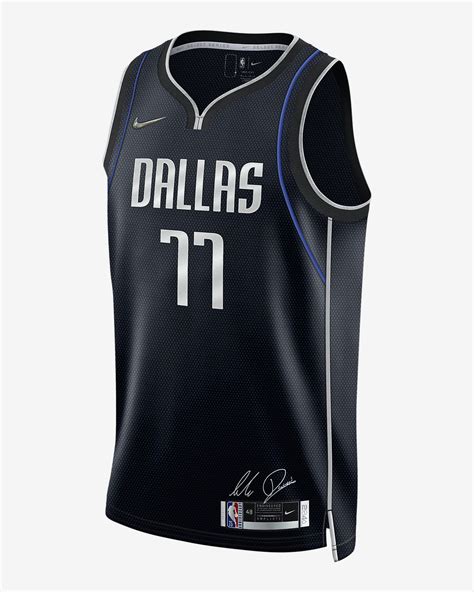 Luka Dončić Mavericks Men's Nike Dri-FIT NBA Jersey. Nike SI