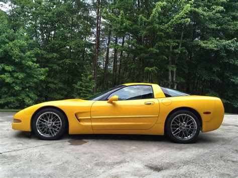 C6 ZR1 wheels on C5 - CorvetteForum - Chevrolet Corvette Forum Discussion