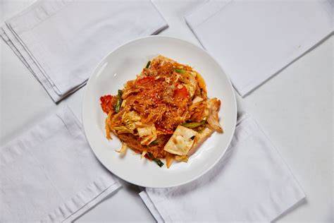 Tuk-Tuk Thai Kitchen Restaurant - ZingMyOrder