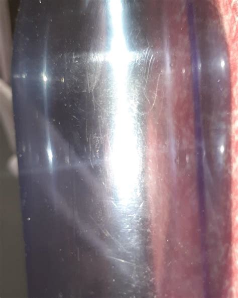 this is a bottle. I want to know if it is placed horizontally or ...