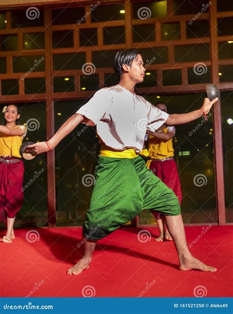 Khmer Girls and Boy Perform Folk Dance Editorial Image - Image of ...