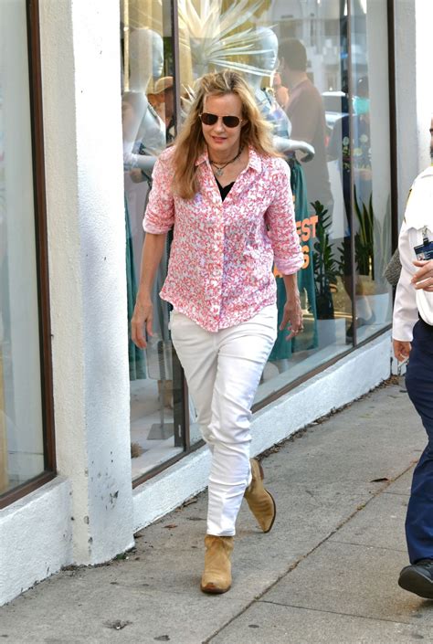 LORI SINGER Arrives at Aero Theater in Santa Monica 07/09/2023 – HawtCelebs