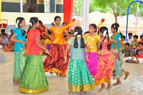 Shri Rosy Vidyaalaya