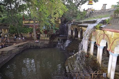 इस कुंड में नहाने से पूरी होती है अधूरी प्रेम कहानियां - miraculous ...