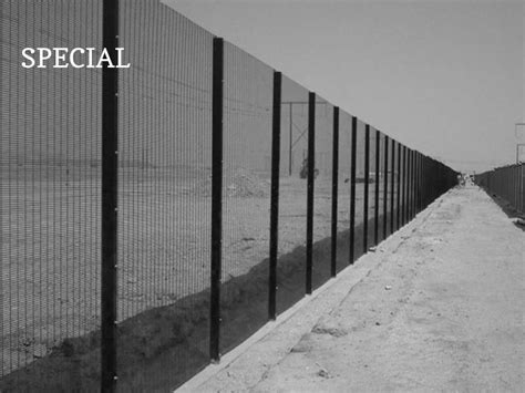 Dangerous crossing: Telangana migrant workers illegally jump Oman-UAE ...