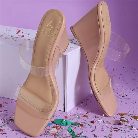 Leah Tao Paris Wedge – TAO PARIS