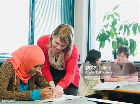 Adult Group Learning 的图像结果