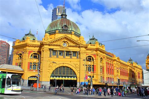 CBS Radio Buganda Listen Live - 88.8 MHz FM, Kampala, Uganda | Online ...