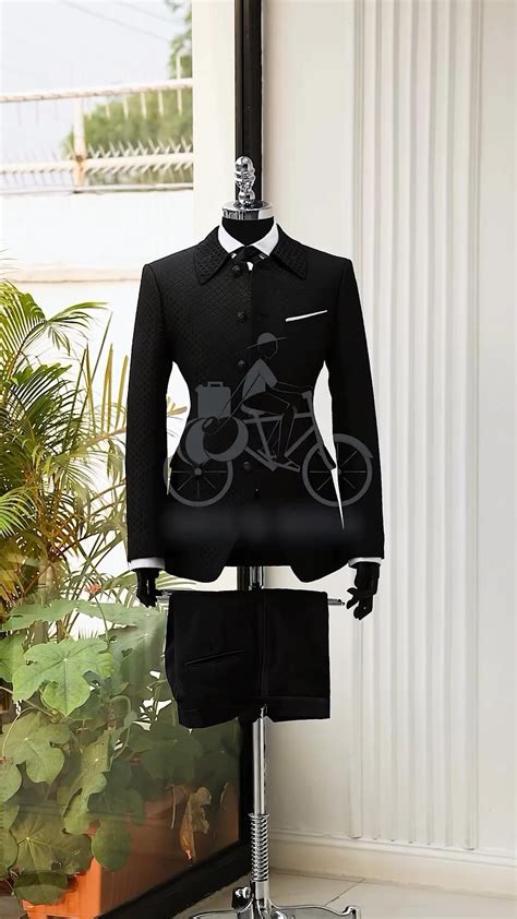 Business Suit Styles 的图像结果