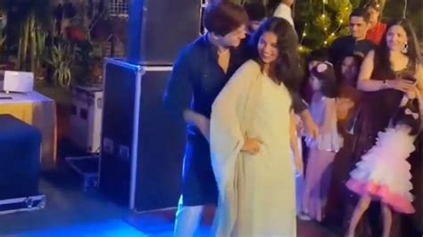 Bride's sister, brother-in-law dance to Dilliwali Girlfriend, spice up ...