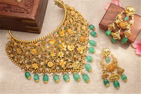 Uniting Nations in Elegance: The G20 Summit Commemorative Choker ...