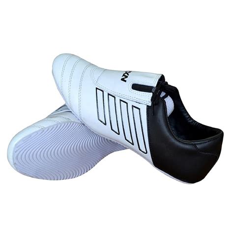 Sports Shoes for boxing, weightlifting & training. – RXN SPORTS