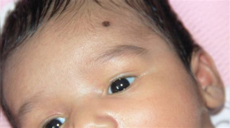 Why do Indian moms put a black dot on their baby’s forehead- the truth ...