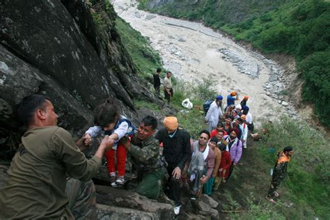 Jagansnews: Latest images of Uttarakhand rescue operations and diaster ...