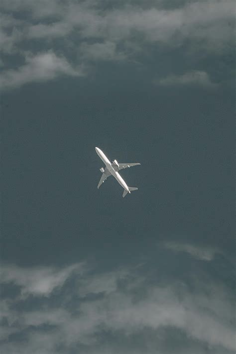 Plane Nude Photos, Download The BEST Free Plane Nude Stock Photos & HD ...