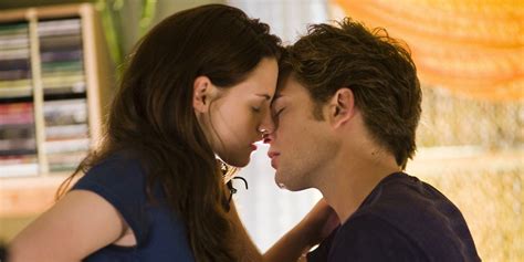 Robert Pattinson Got Way Too Into His Twilight Kissing Scene Audition