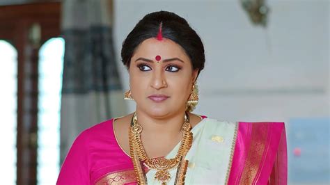 Rowdy Gari Pellam TV Serial - Watch Rowdy Gari Pellam Online All ...