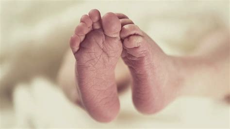 UN Report: India's Population To Hit 1.46 Billion In 2025, But ...