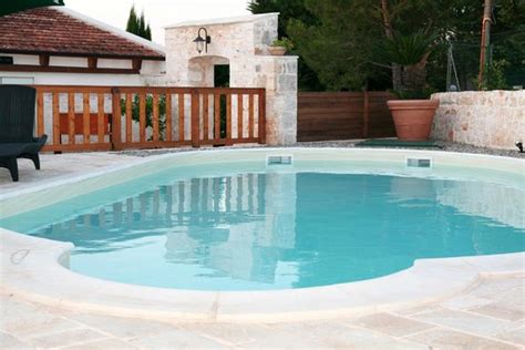 LA DIMORA GIGANTE (Castellana Grotte) - Farmhouse Reviews, Photos, Rate ...