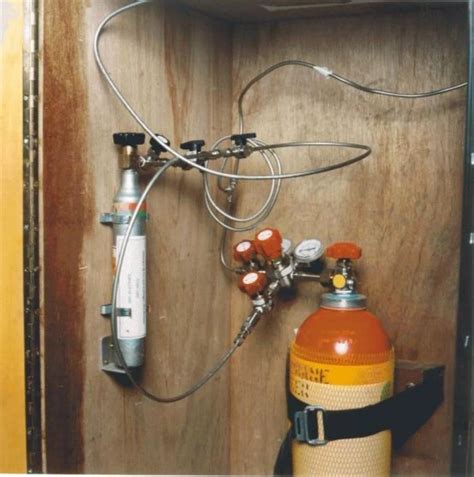 Diborane Gas - Diborane Gas Cylinder Manufacturer from Ahmedabad