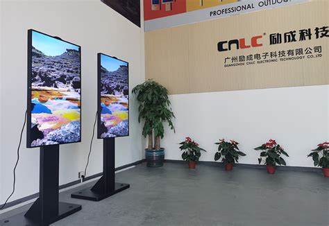 Window Digital Signage 的图像结果