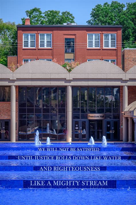 Apple launches major new Racial Equity and Justice Initiative projects ...