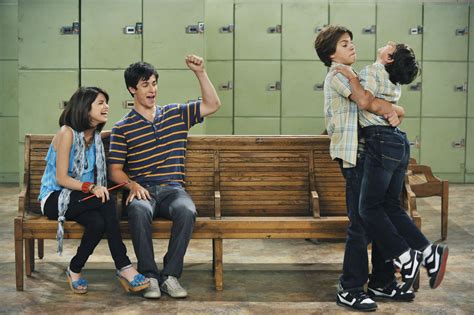 Picture of Moises Arias in Wizards of Waverly Place (Season 3) - moises ...