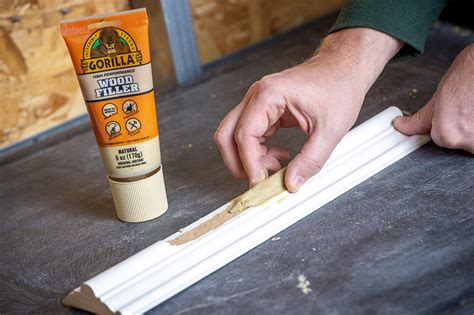 Snapklik.com : Gorilla All Purpose Wood Filler, 6oz Tube, Natural