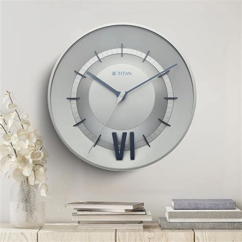 Buy Titan Taper Series Wall Clock - Silver - W0087Pa03 - Analog, 32 Cm ...