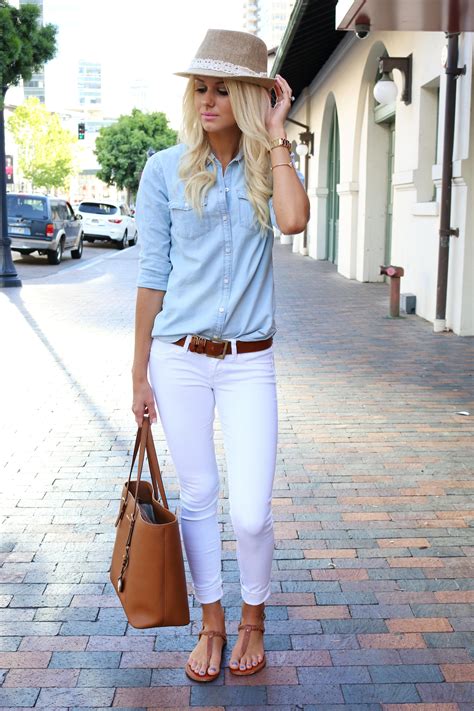 Women's Business Casual Outfits With Jeans