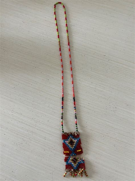 vintage native american seed beaded necklace - Gem