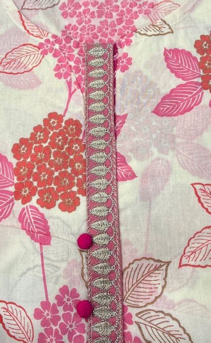 Off White/Pink Floral Jaipuri Cotton Kurti. Pure Versatile Cotton ...