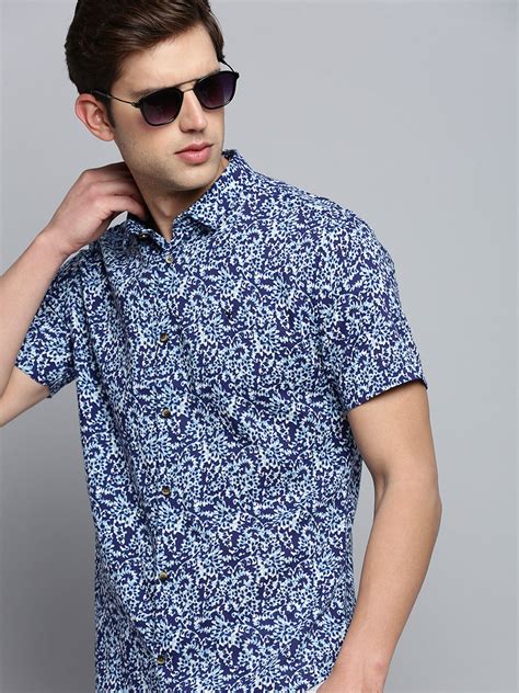 SHOWOFF Men's Spread Collar Printed Navy Blue Shirt