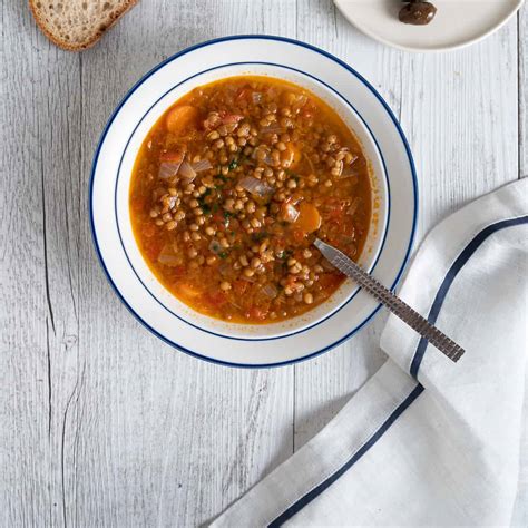 Greek Lentil Soup - "Fakes" - Souvlaki For The Soul