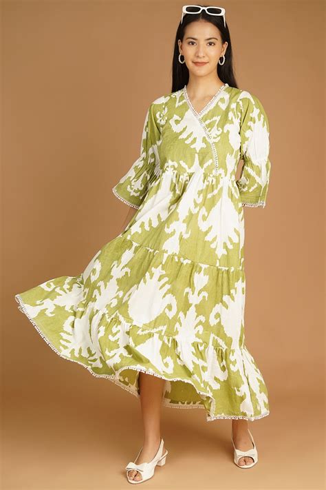 Buy Indophilia Women's Screen Print Midi Green Dress Online