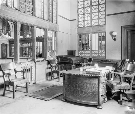 State Savings Bank - Old Photos gallery — Historic Detroit