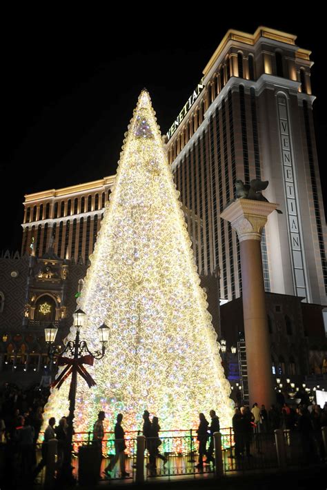 Las Vegas Christmas Tree